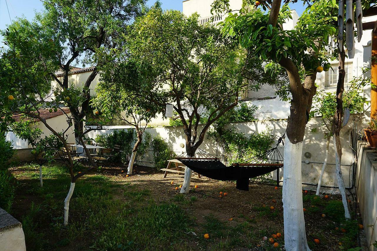 Gasthaus Two Olive Trees Spétses Exterior foto